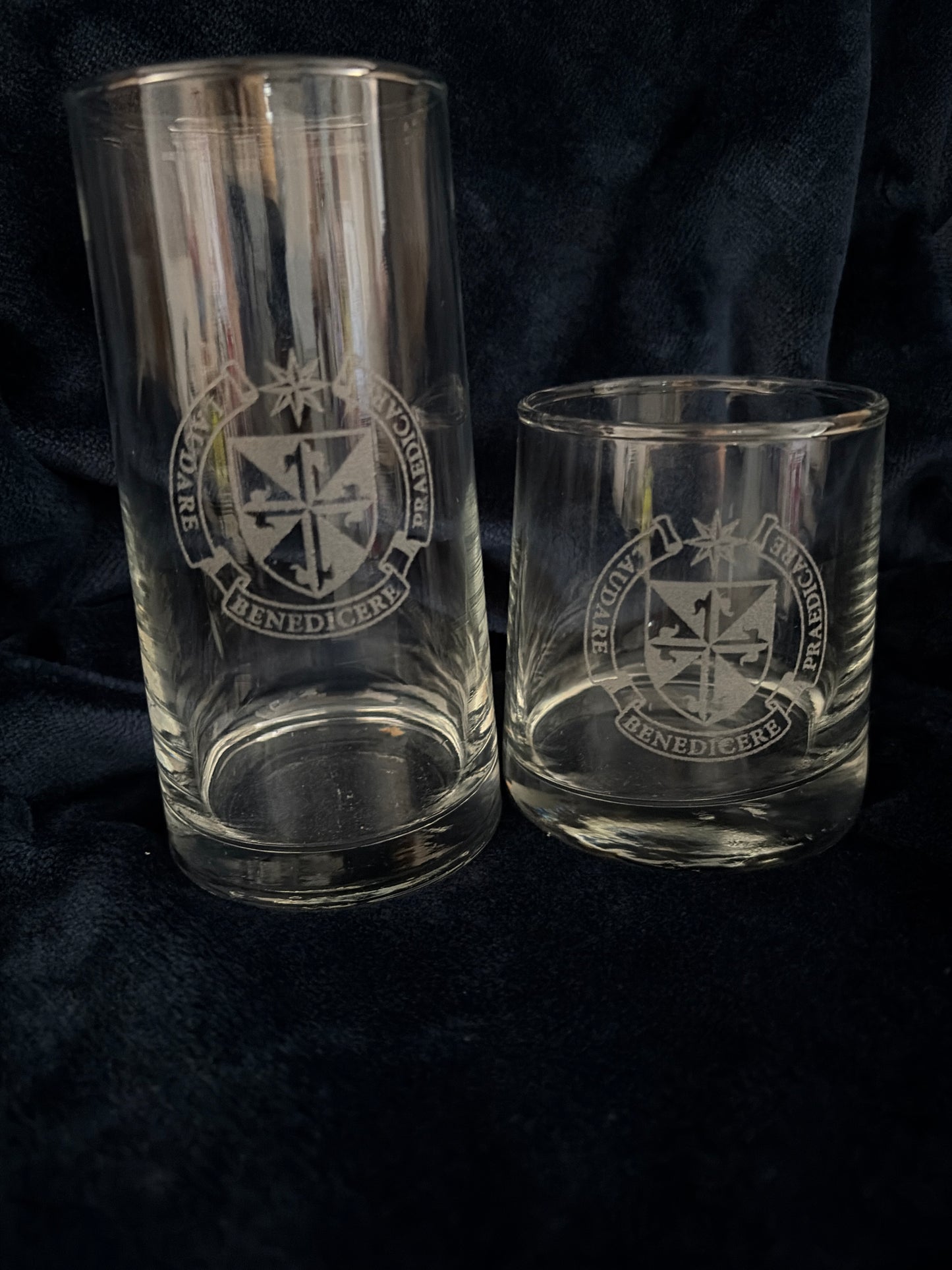Beverage glasses w/logo