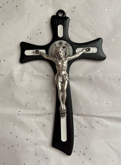 Cross: Crucifix Black Dominican logo