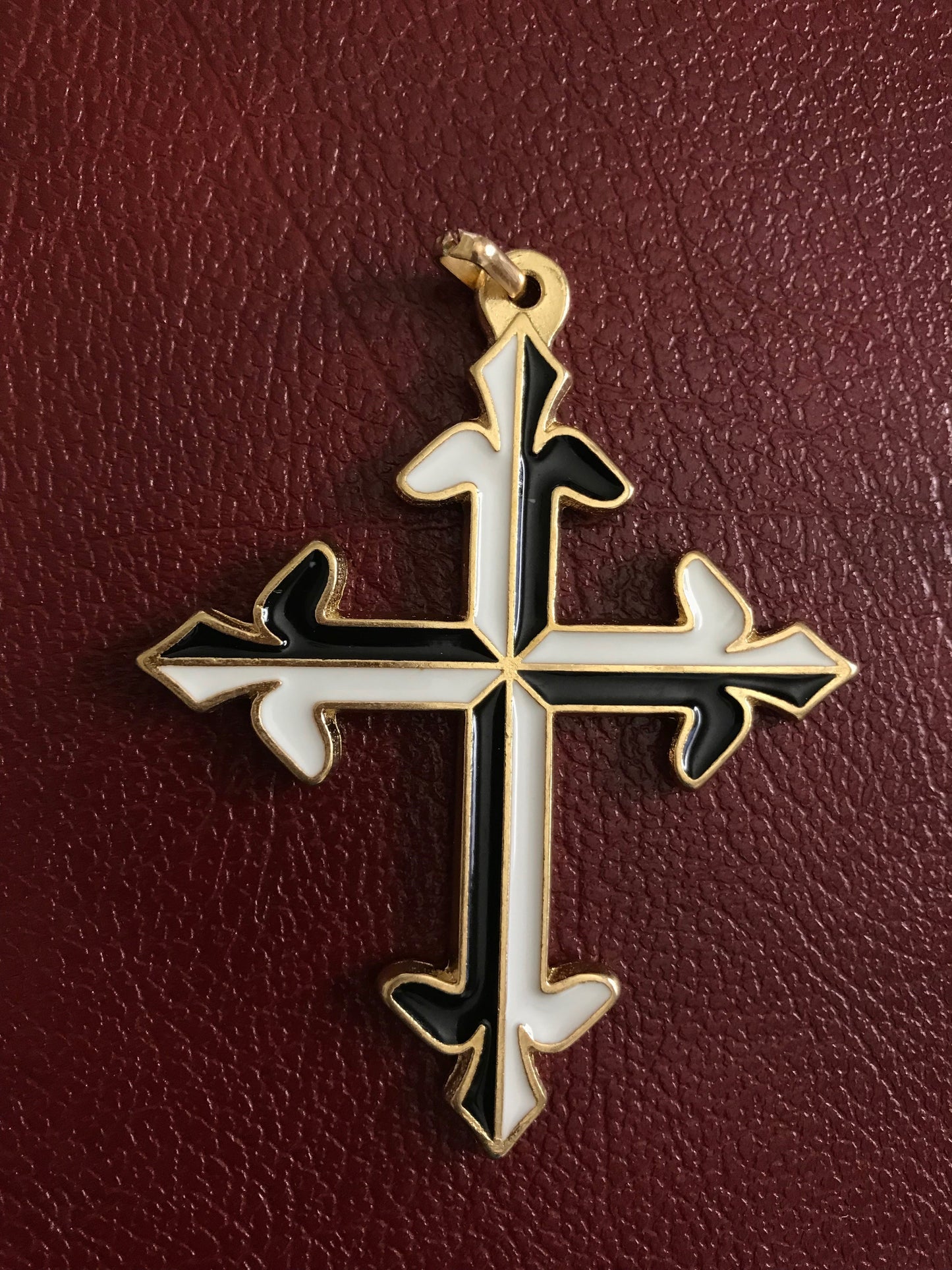 Cross: Large with Gold Rim