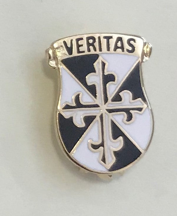 Pin: Shield, Veritas-large